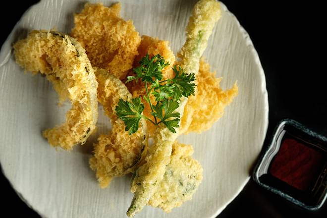 Vegetable Tempura (8 pcs)