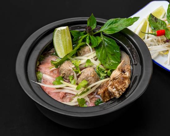 P. Pho House Special Duoi Bo