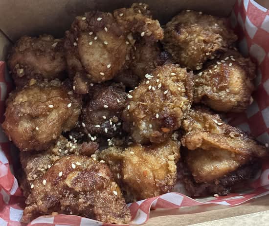 Soy Garlic Chicken Boneless(M) 간장치킨 미디엄
