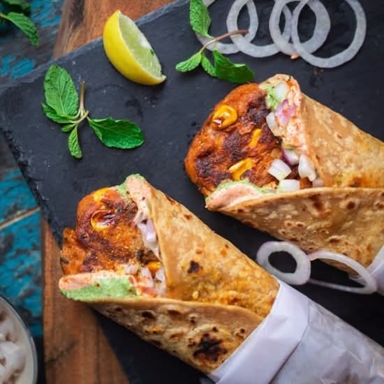 Aloo Tikki Wrap (2Rolls)