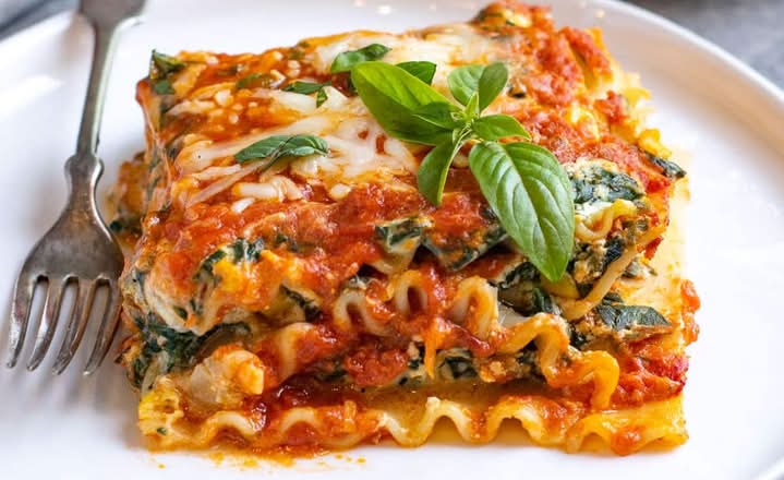 Lasagna Pasta " Halal meat sauce"