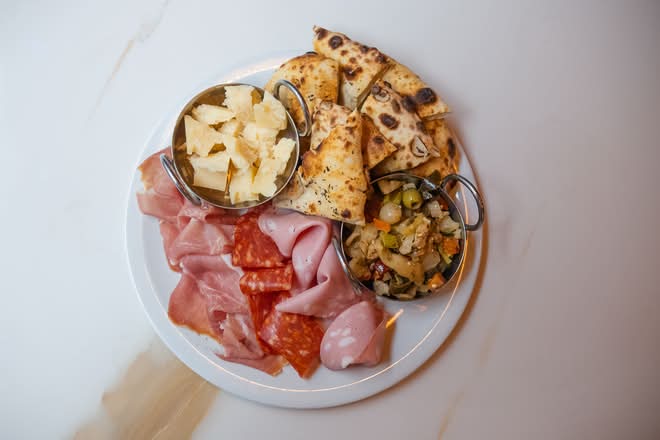Charcuteries Fromages-Salumi e Formaggi-Cheese