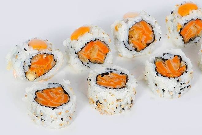 VR8 Spicy Yam Tempura Roll