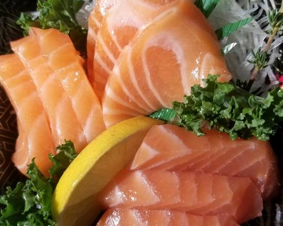 AP12 Salmon Sashimi Appetizer