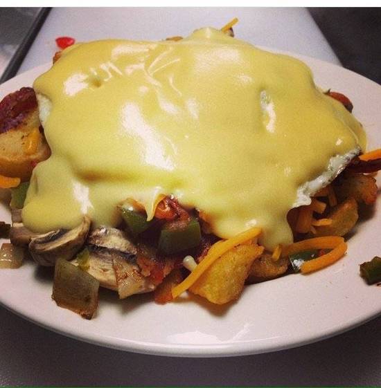 Breakfast Poutine
