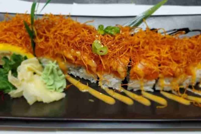 Red Dragon Roll (8 Pcs)