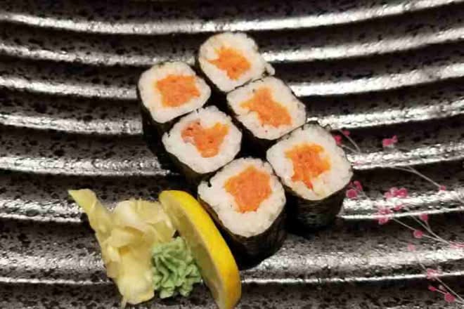 Smoked Salmon Maki