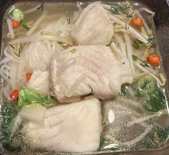 20. Fish with Rice Noodles in Soup (Hủ Tiếu Cá)