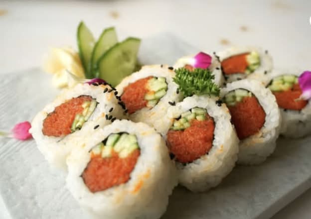 43. Spicy Tuna Roll