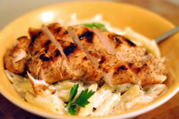 Penne with Grilled Chicken Pasta