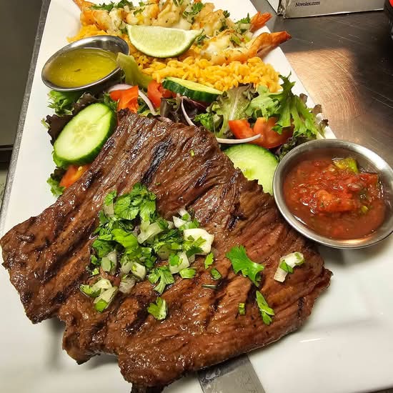 Mar Y Tierra (Surf and Turf)