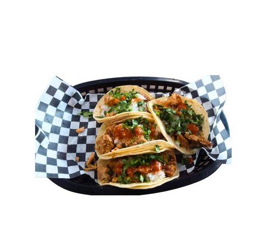 Pollo Empanizado (4 pcs)