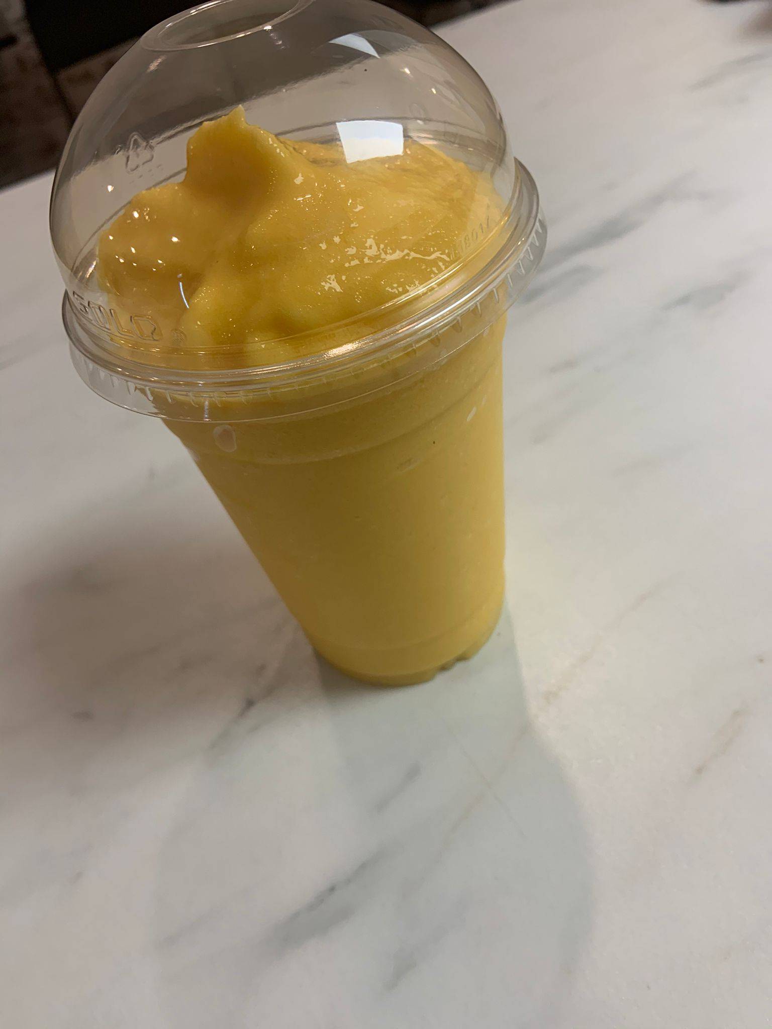 mango smoothie