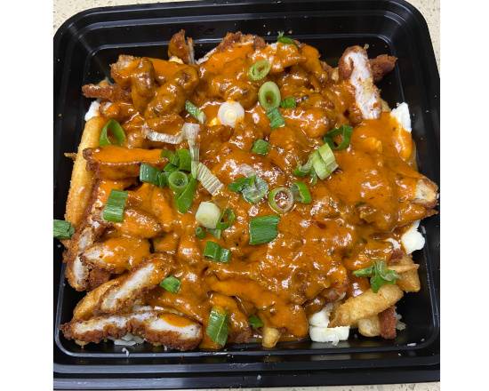 Butter Chicken Poutine