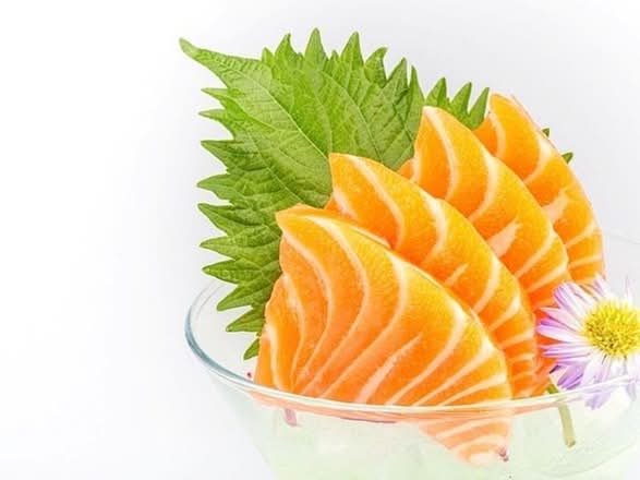 Salmon Sashimi(3 pcs)