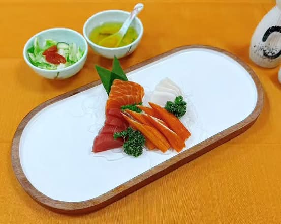 Sashimi Set(15pcs)