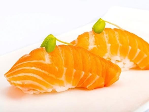 Salmon Sushi(2 pcs)