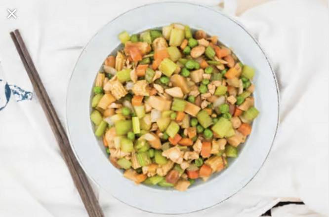 Diced Almond Chicken Chop Suey
