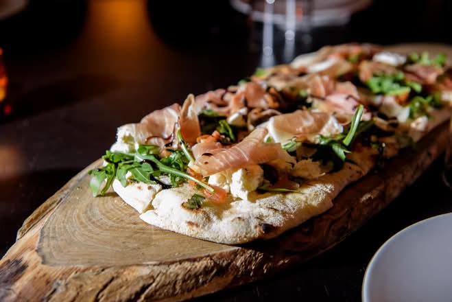 Margherita Flatbread