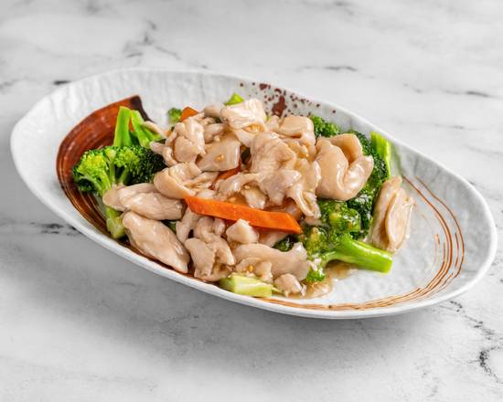 #35 Poulet Sauté Et Brocoli / Stir Fried Chicken and Broccoli