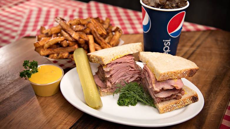 Sandwhich Platter Smoked Meat