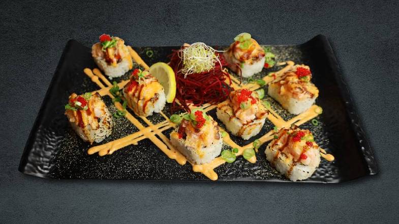 Holly Garlic Roll