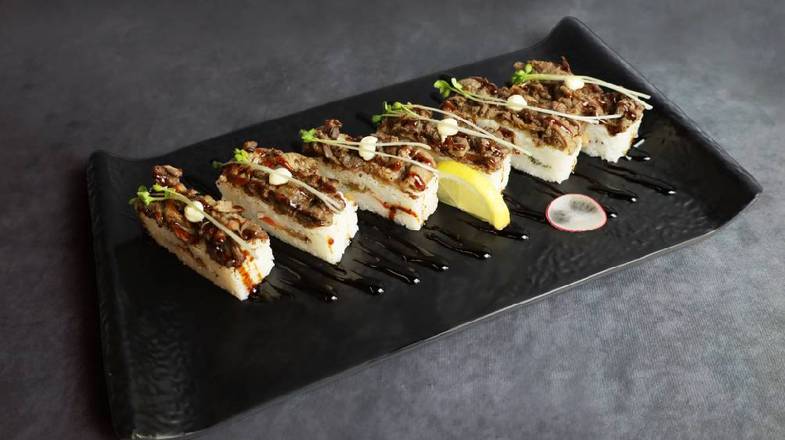 Aburi Beef Battera