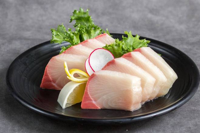 Hamachi Sashimi (8 pcs)