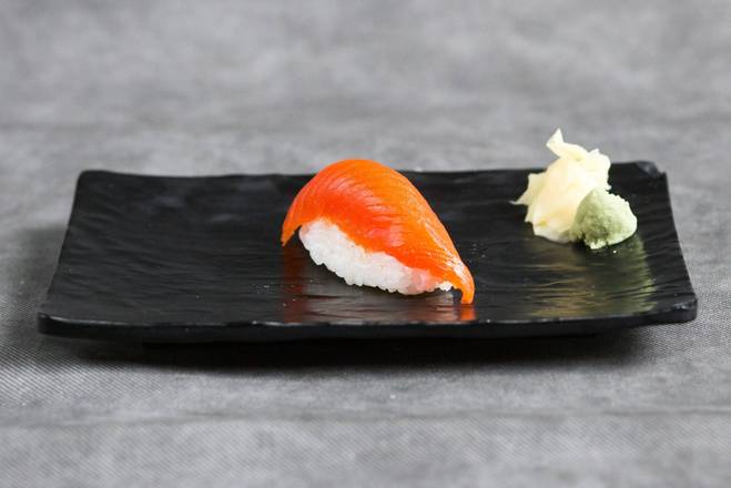 Wild Salmon Nigiri Sushi (1 pc)