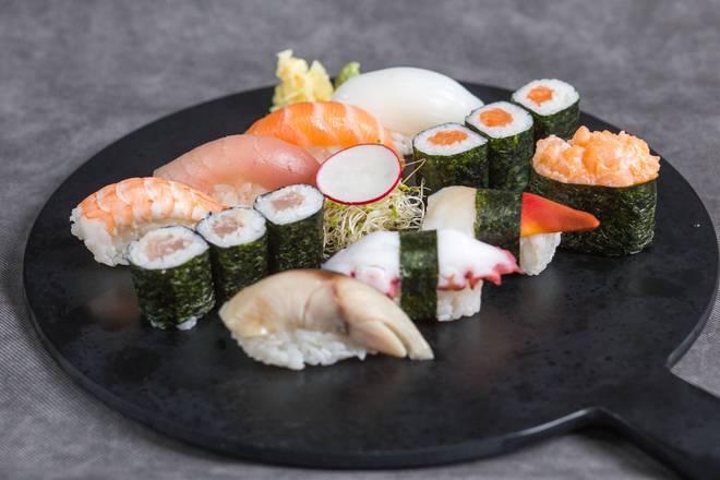 Assorted Sushi Combo