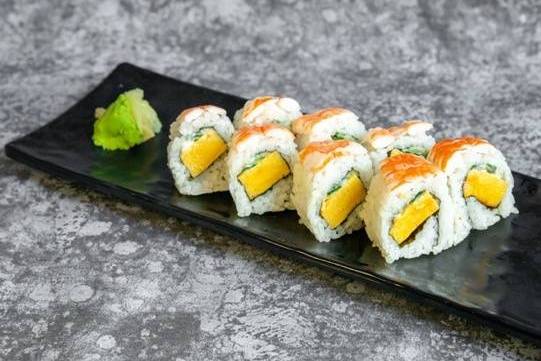 Ebi Roll (8 pcs)