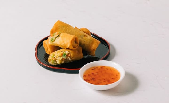 Veggie Spring Roll (3 Piece)