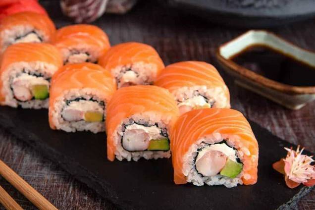 Salmon Passion Roll