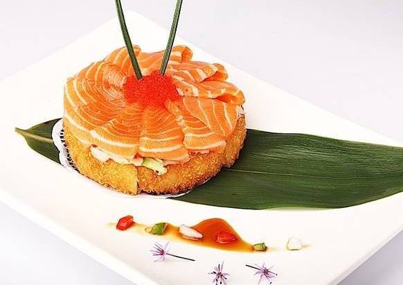 Salmon Sushi Pizza