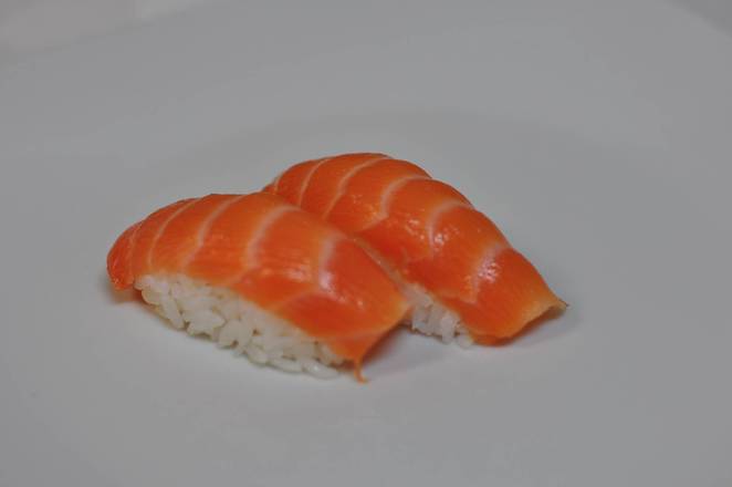 2. Nigiri Sake