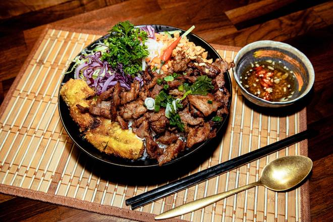 V1. Bun Thit Nuong, Cha Gio