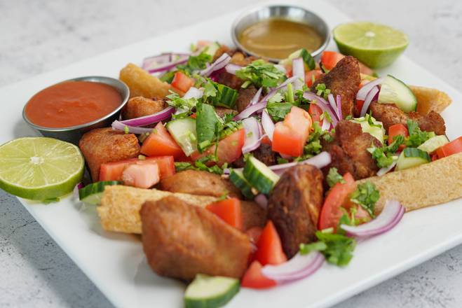 Yuca Frita Con Chicharrón