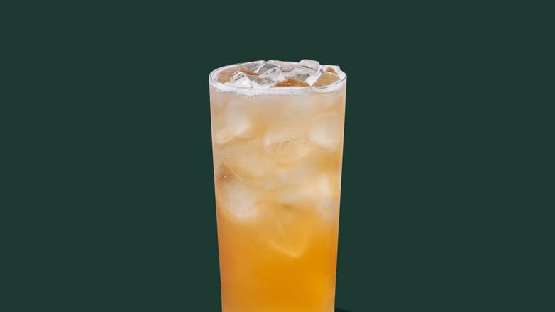 Thé vert glacé à la pêche avec limonade
