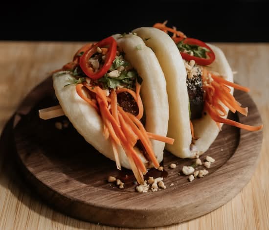 Taiwanese Pork Bao Buns