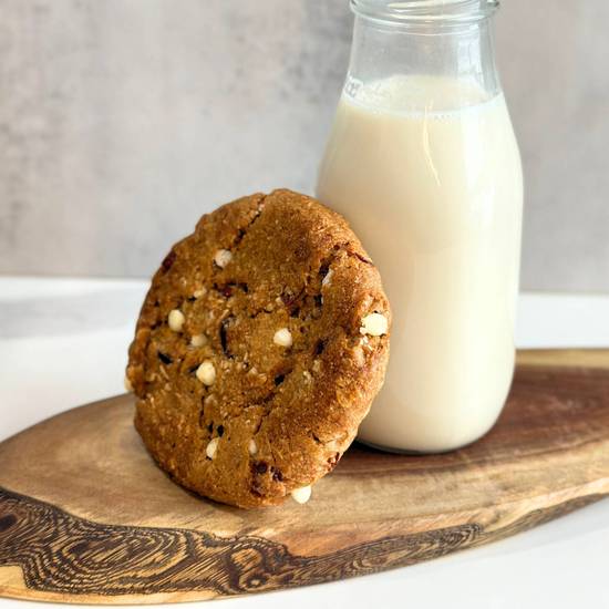 Gluten Free Oatmeal Cranberry White Chocolate Cookie 65g