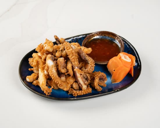 A11 Crispy Fried Squid Tentacles / Rau Muc Chien