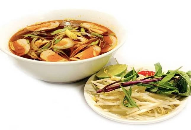 Bún Bò Huế (Large)