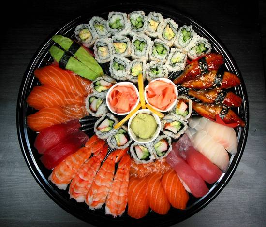 Party Tray C (51 Pieces)