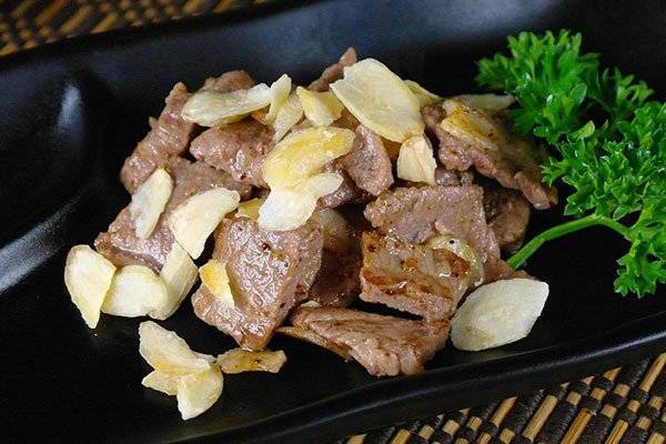 Diced Beef Teppanyaki with Garlic