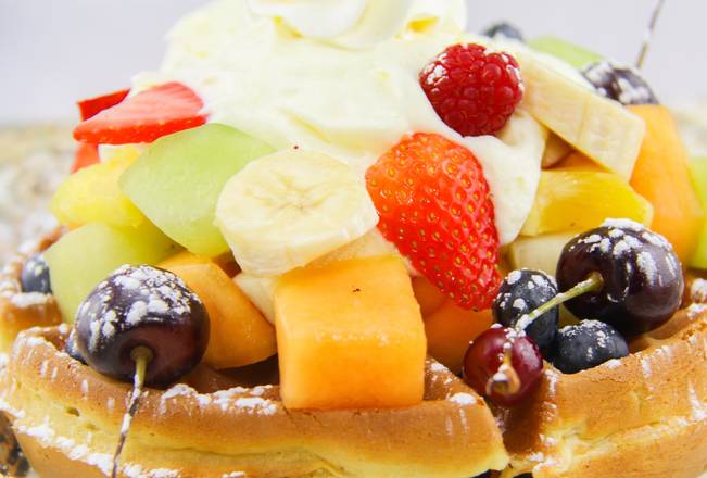 2-Fruits frais Gaufre/Fresh fruit Waffle