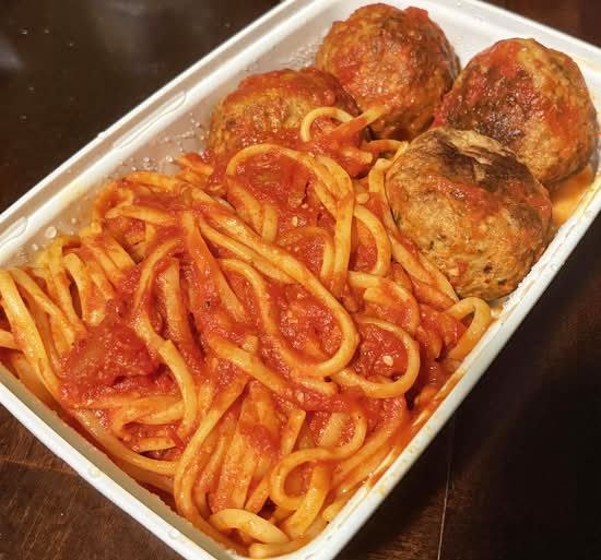 Spaghetti & Meatballs