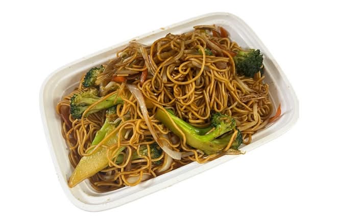 51. Vegetable Egg Noodle