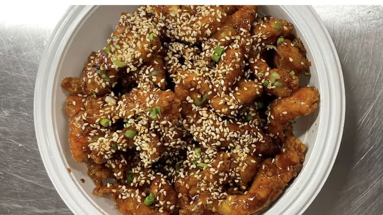 G6. Sesame Chicken in Jingdu Sauce