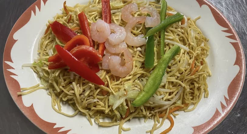 C5. Shrimp Chow Mein