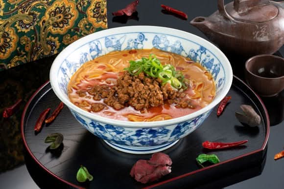 Tantan men Japanese style  (chilli peanut,halal beef)